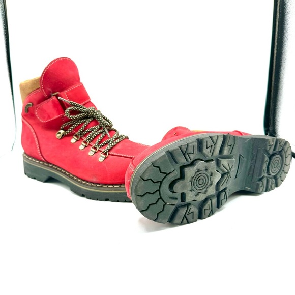 SAUTE MOUTON VINTAGE RED WINTER LEATHER BOOTS - HIKING BOOTS - MADE IN CANADA - Picture 9 of 15
